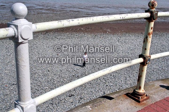 A photo by Phil Mansell